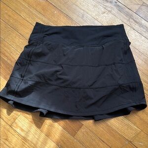 Black Lululemon skirt